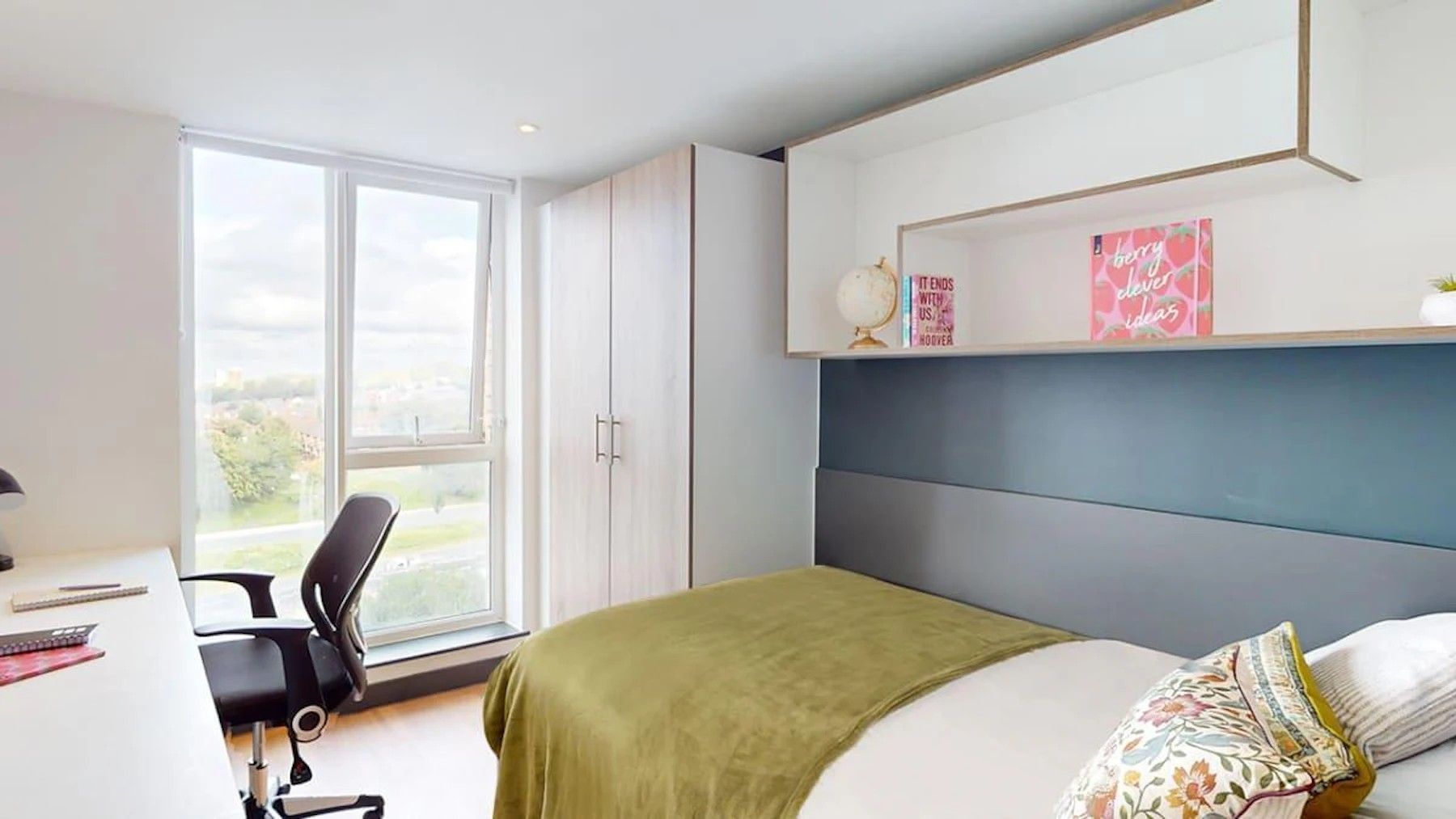 8 Bed Deluxe Ensuite